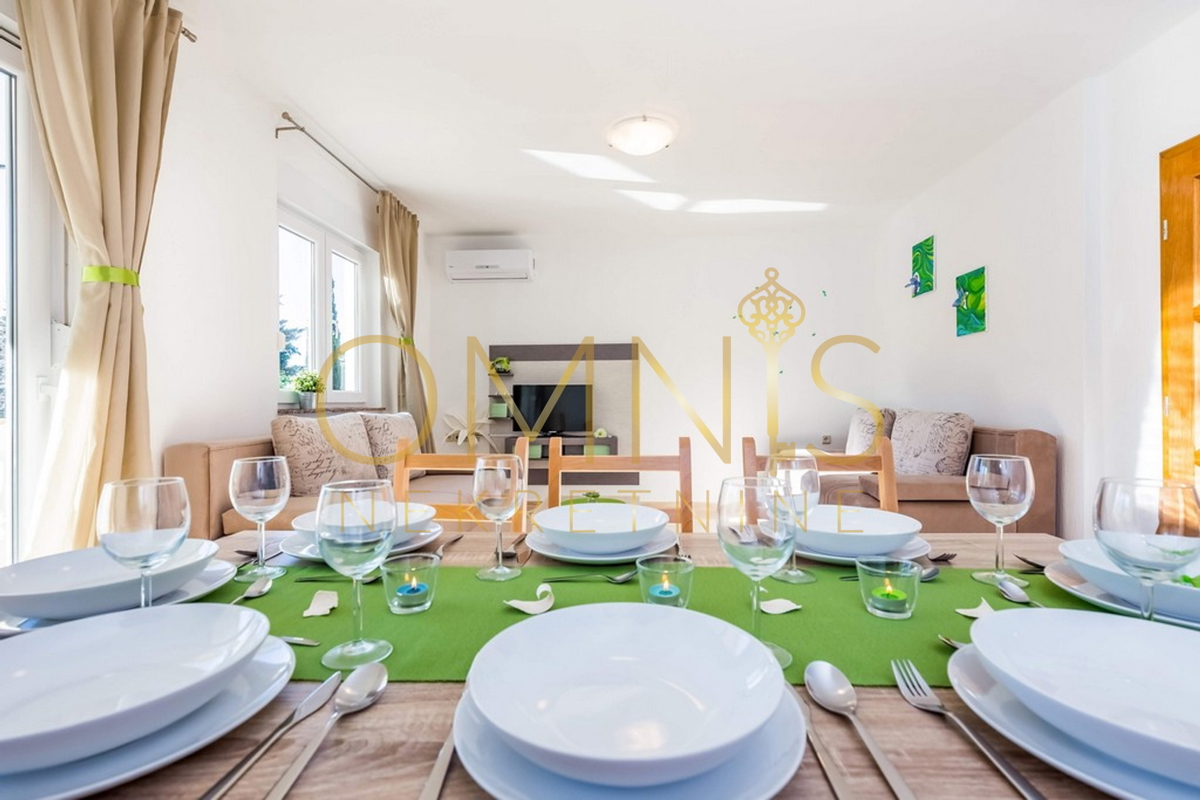 Villa – Casa privata per le vacanze con piscina e vista mare