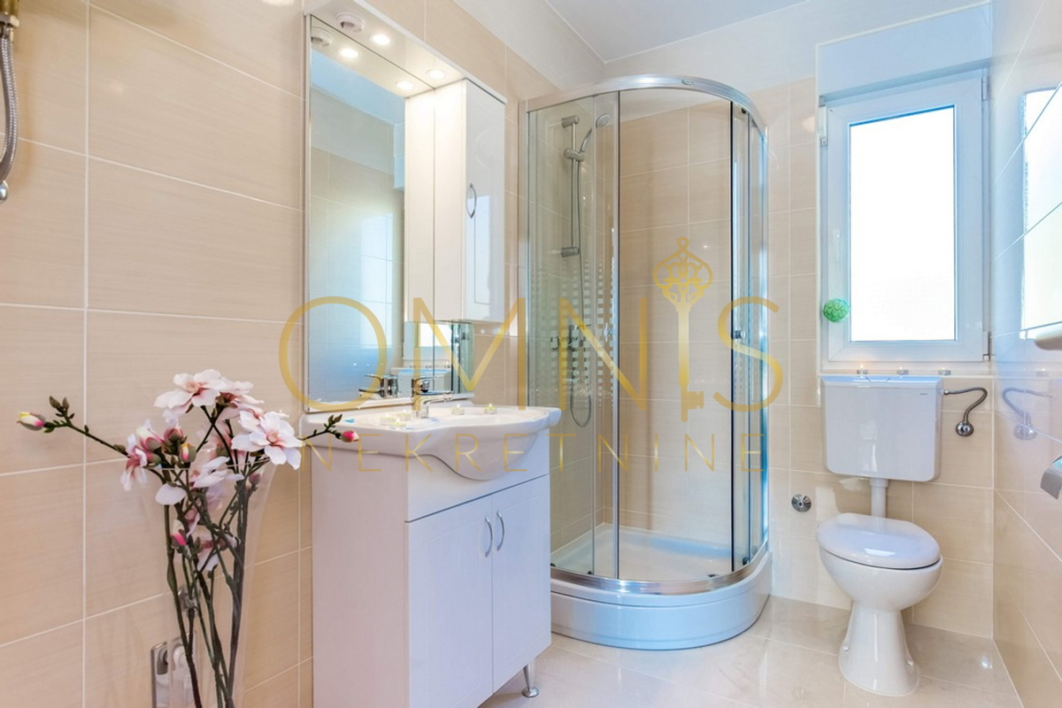 Villa – Casa privata per le vacanze con piscina e vista mare