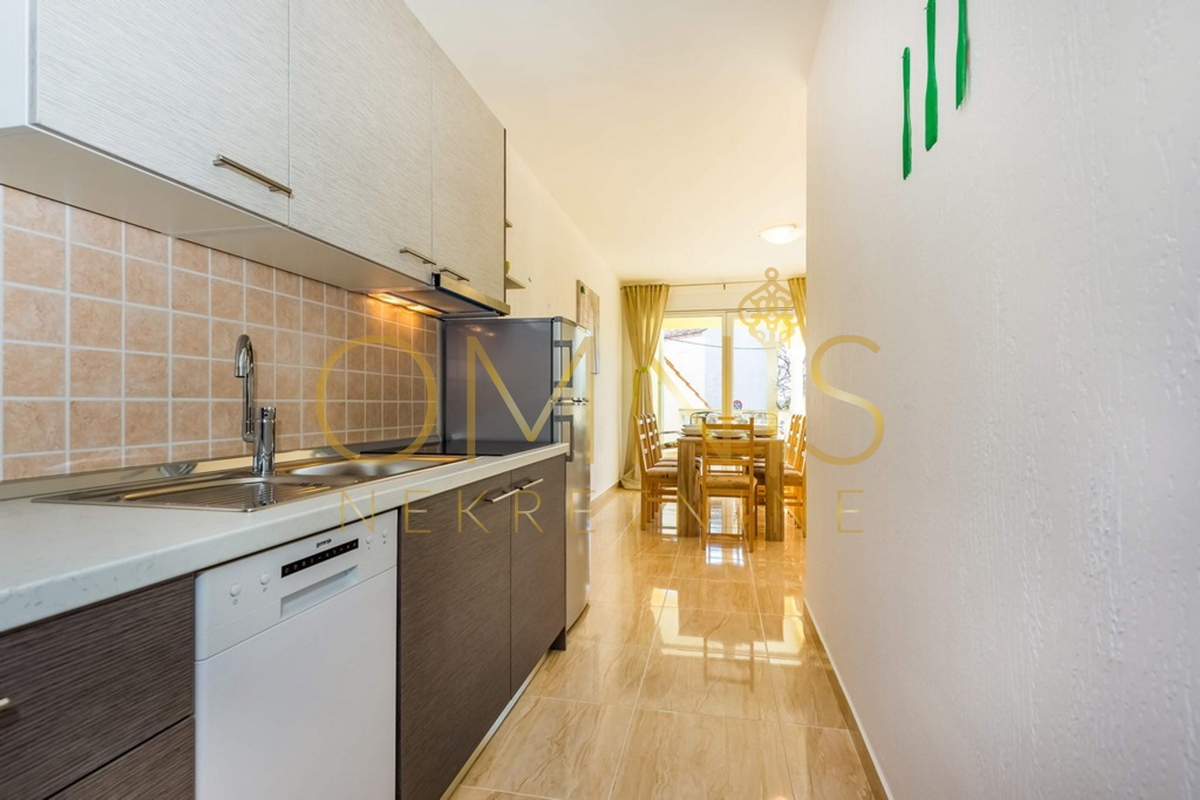 Villa – Casa privata per le vacanze con piscina e vista mare