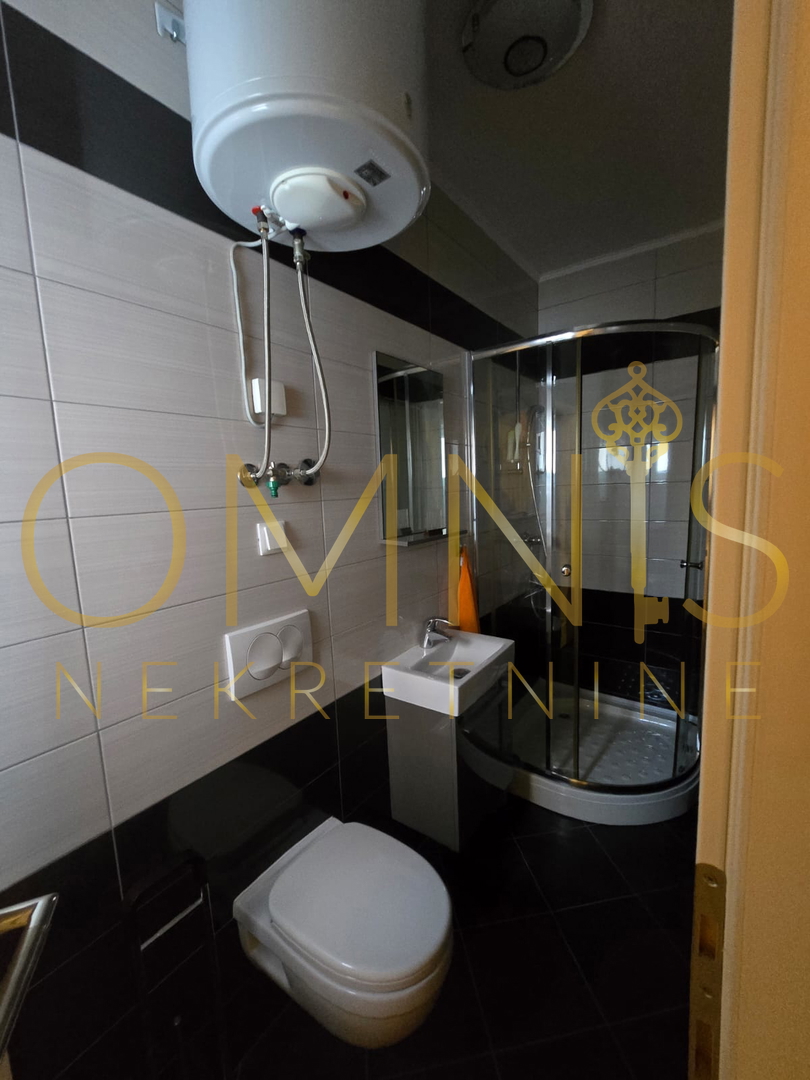 Crikvenica, 2S+DB, 100m2, 3 posti auto, vendita!