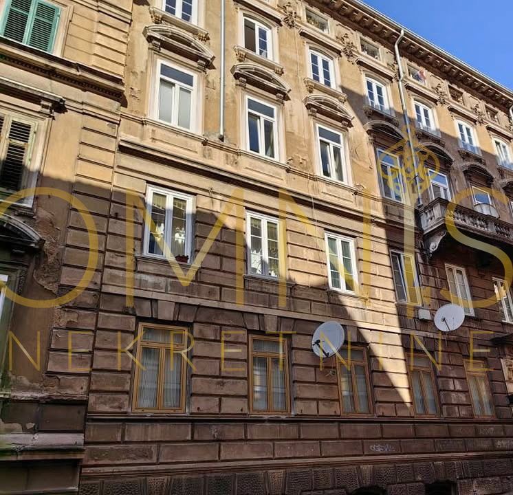Rijeka, Korzo, appartamento 3 camere più soggiorno + doppi servizi, 97 m2, vendita