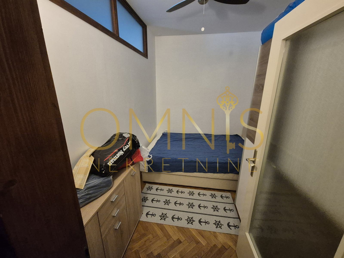 Appartamento Jadranovo, 50 m², 250 m dal mare