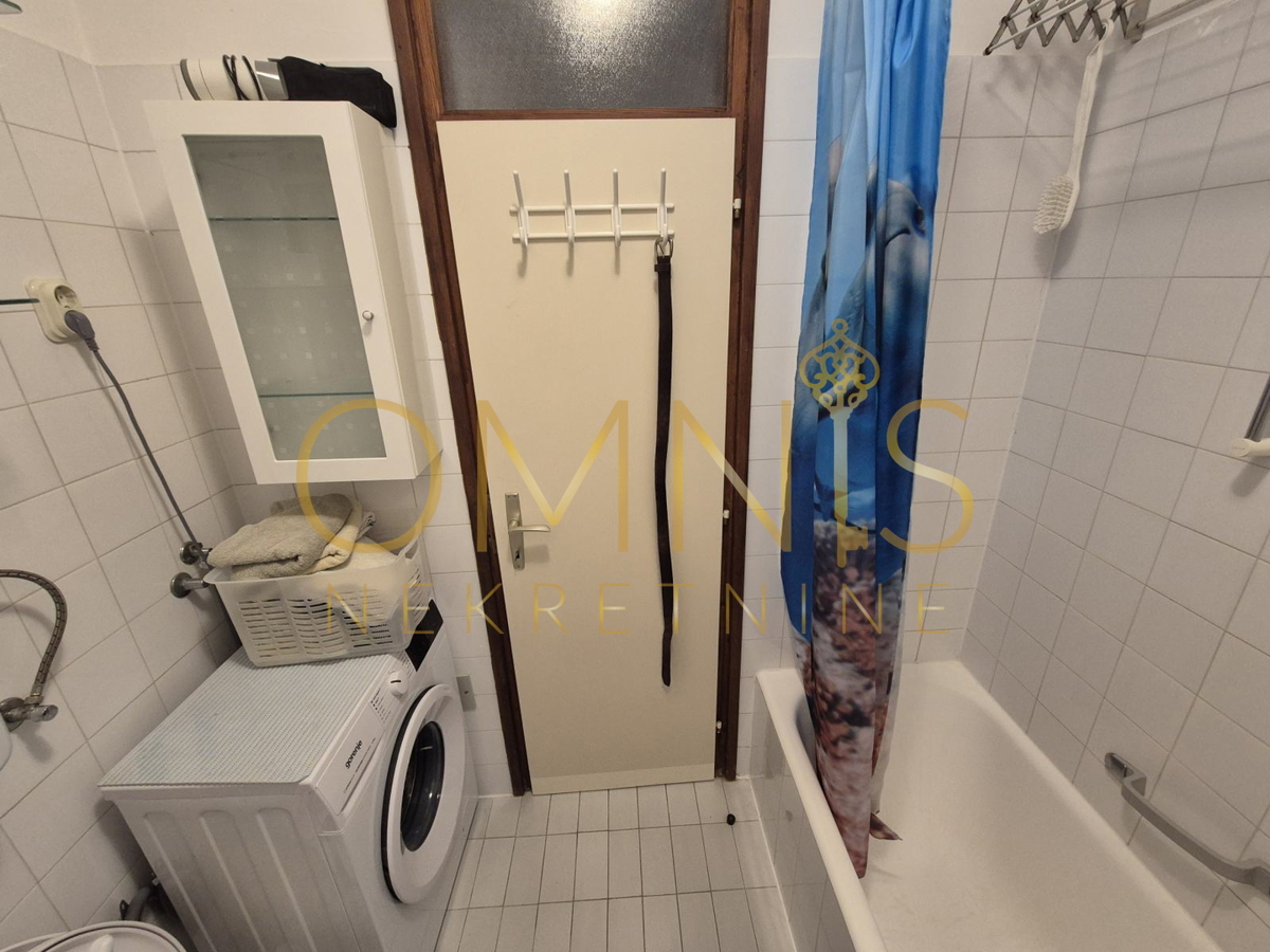 Appartamento Jadranovo, 50 m², 250 m dal mare