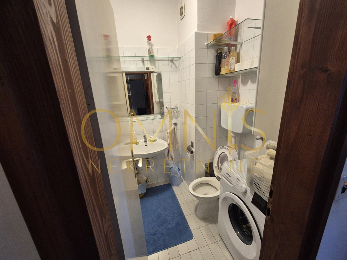 Appartamento Jadranovo, 50 m², 250 m dal mare