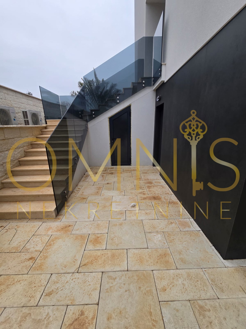 Appartamento in villa con vista, 72,88 m2, vendita!