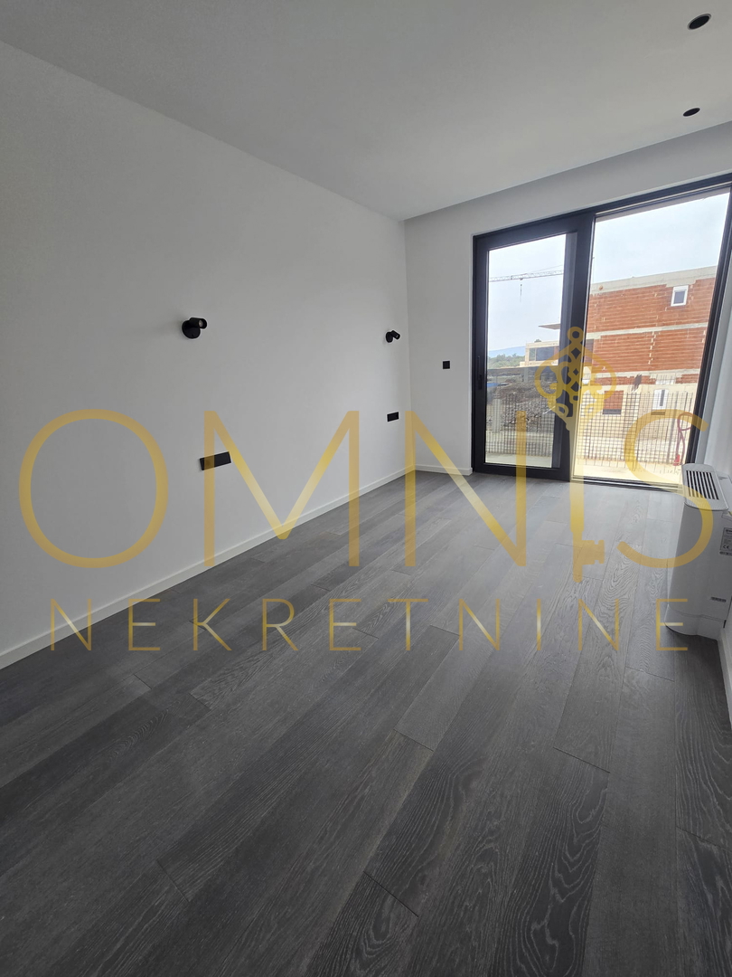 Krk, appartamento in villa, 134m2, vista mare, vendita!