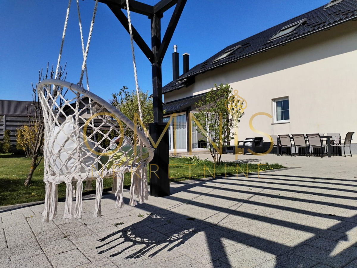 Bellissima casa per le vacanze a Ravna Gora, 345 m² + terreno 1300 m²