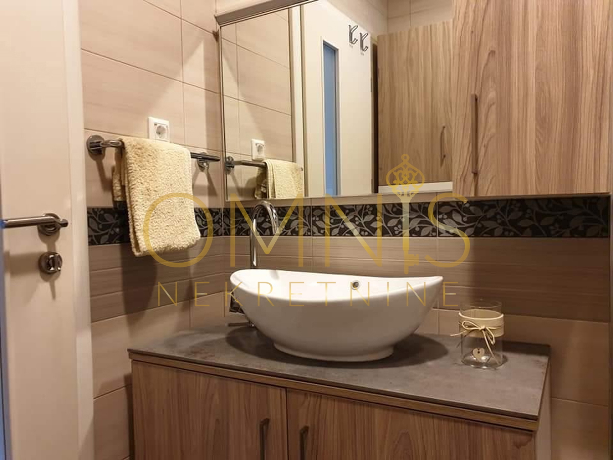 Bellissima casa per le vacanze a Ravna Gora, 345 m² + terreno 1300 m²