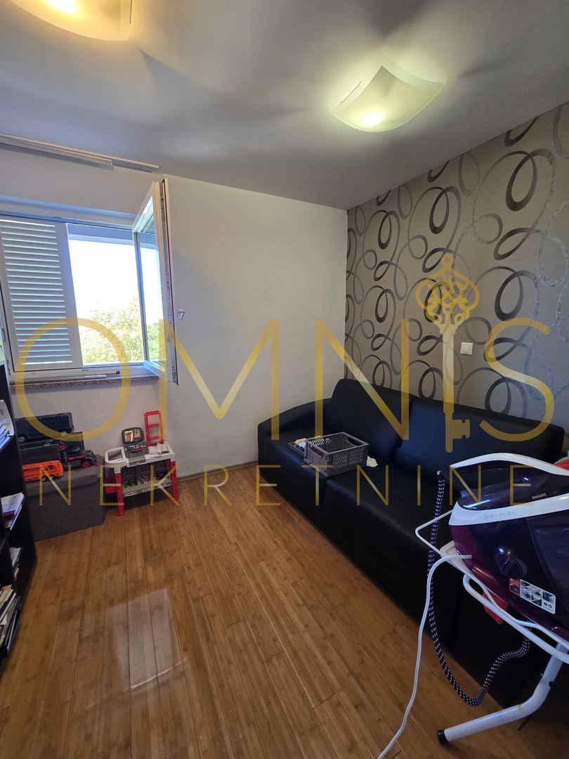 Crikvenica, 3 camere più soggiorno e sala da pranzo, 125 m2, vendita!