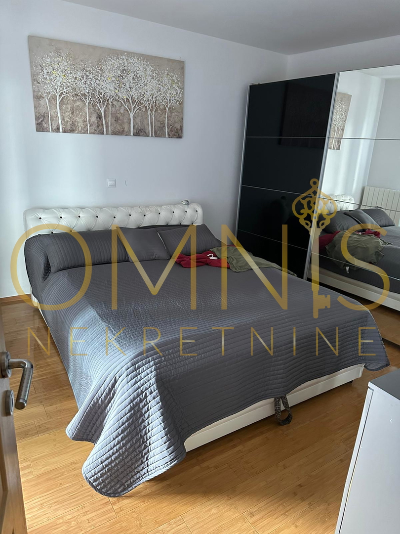 Crikvenica, 3 camere più soggiorno e sala da pranzo, 125 m2, vendita!