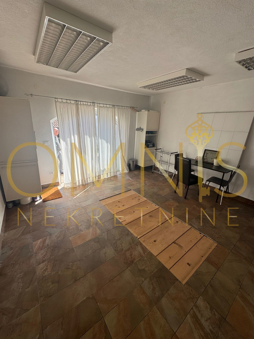 Mošćenička Draga – Casa ristrutturata sul mare con vista mare