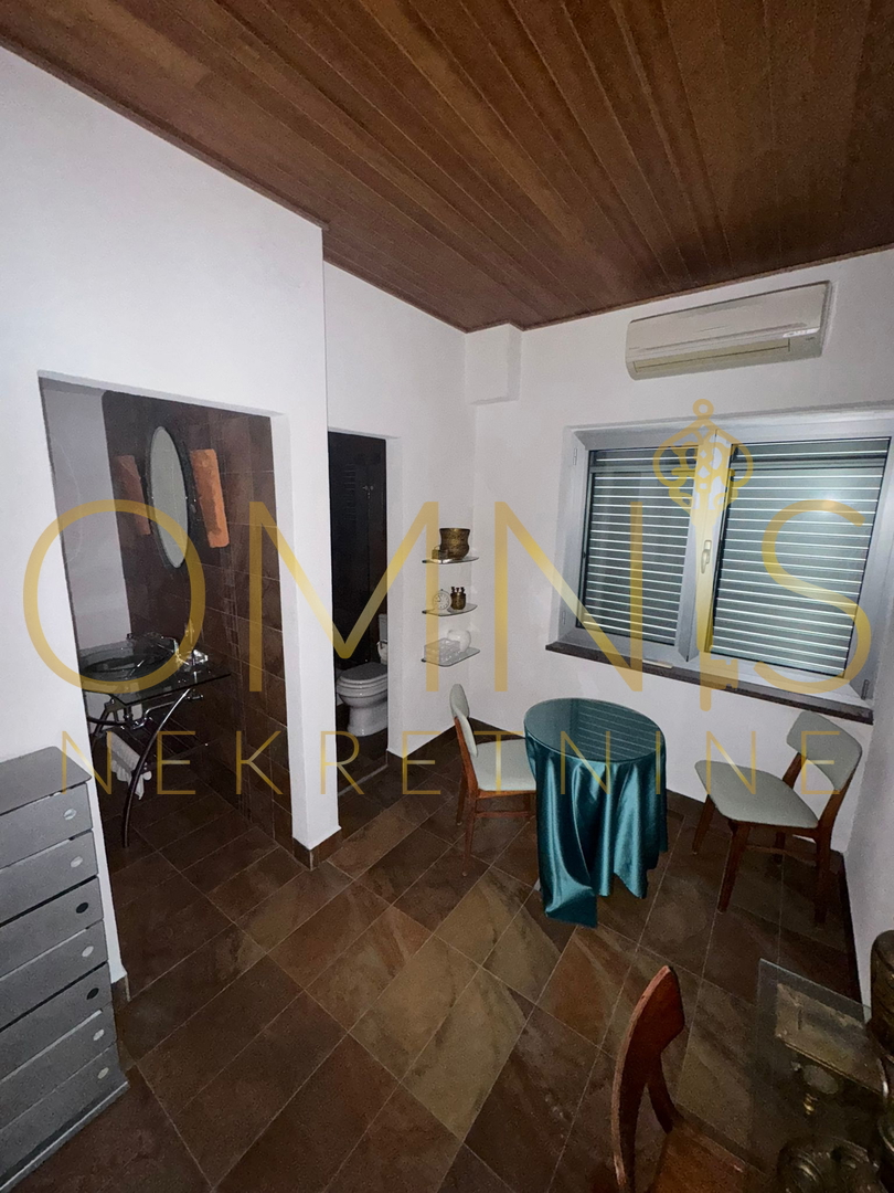 Mošćenička Draga – Casa ristrutturata sul mare con vista mare