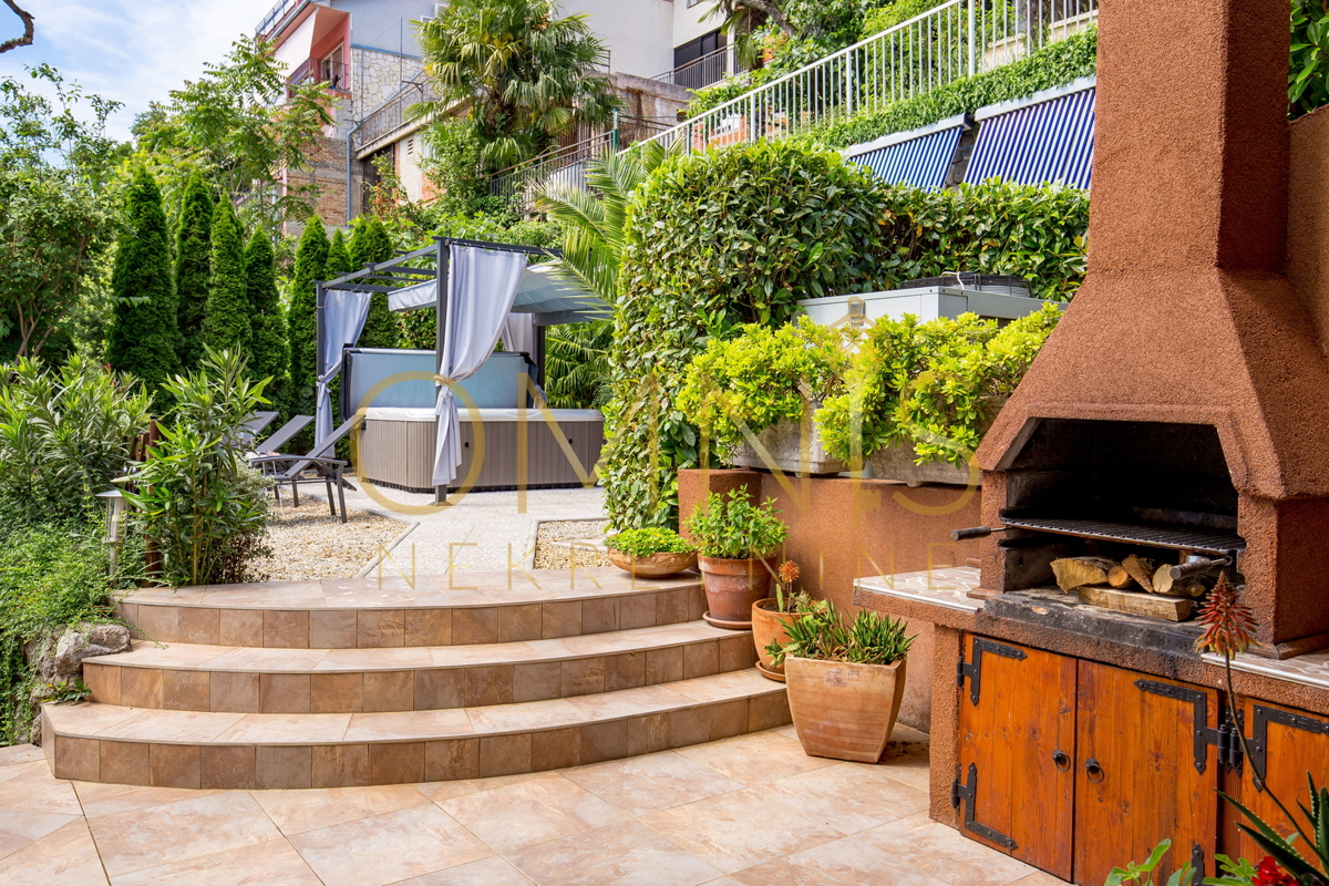 Opatija - Appartamento di lusso su due livelli, 222 m2