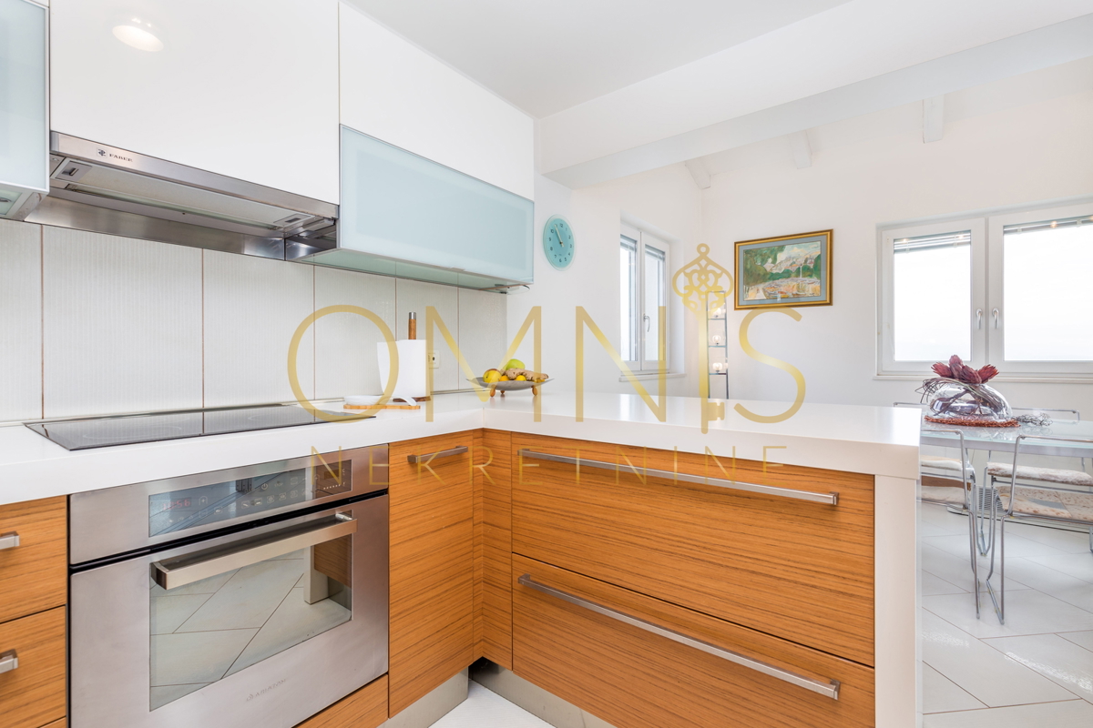 Opatija - Appartamento di lusso su due livelli, 222 m2