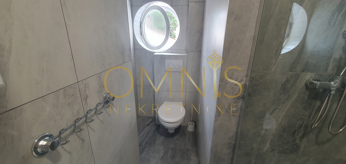 Rijeka, Podmurvice - 70,64m2, 3 camere, cucina soggiorno, ristrutturato!