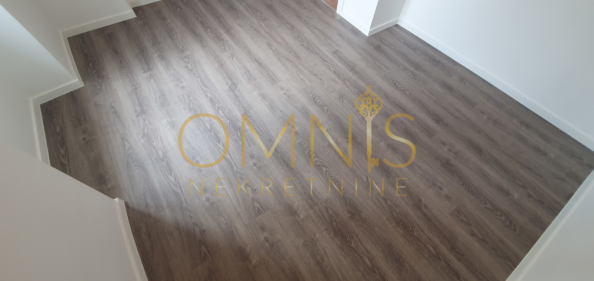 Rijeka, Podmurvice - 70,64m2, 3 camere, cucina soggiorno, ristrutturato!