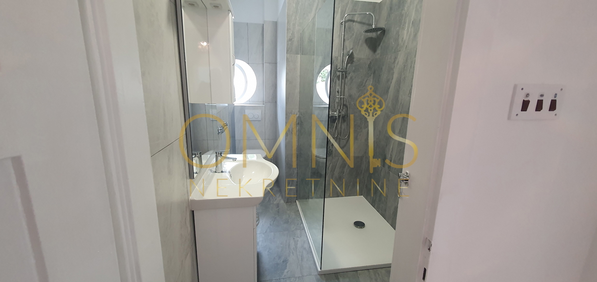 Rijeka, Podmurvice - 70,64m2, 3 camere, cucina soggiorno, ristrutturato!