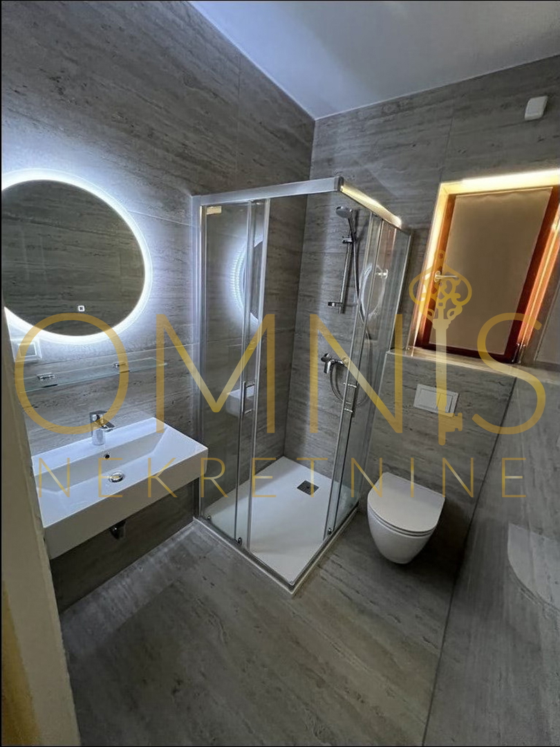 Città di Krk – Appartamento primo piano fronte mare, 1° piano, 100 m², nuova costruzione