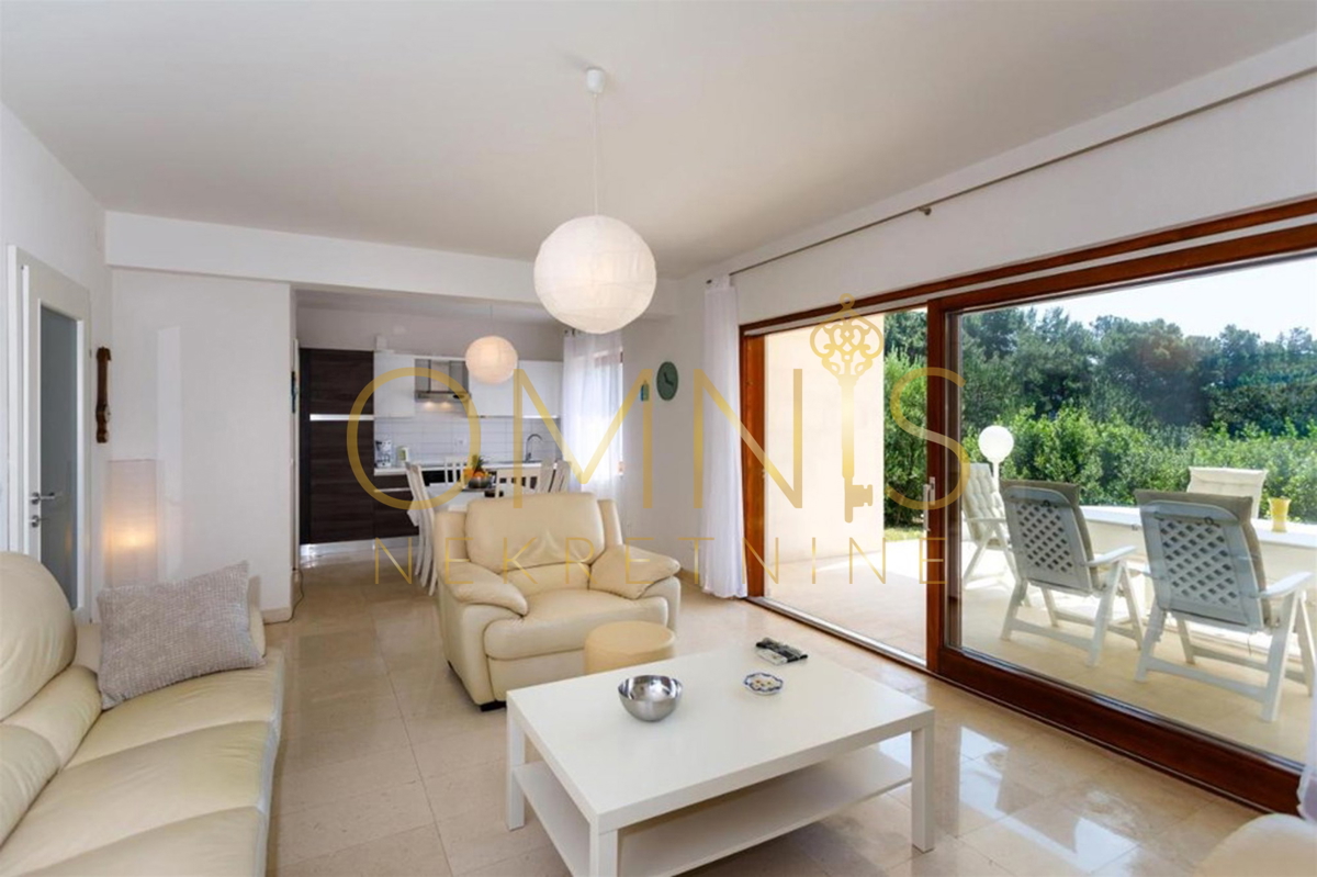 Città di Krk – Appartamento primo piano fronte mare, 1° piano, 100 m², nuova costruzione