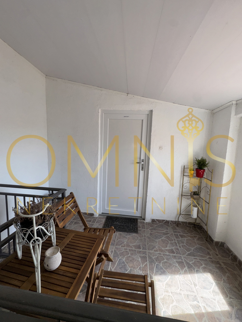 In vendita una casa plurifamiliare con spazio commerciale - Kastav, Spinčići