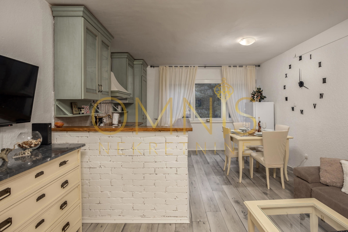 Appartamento Rijeka (Belveder), 54 m², 2 camere + soggiorno