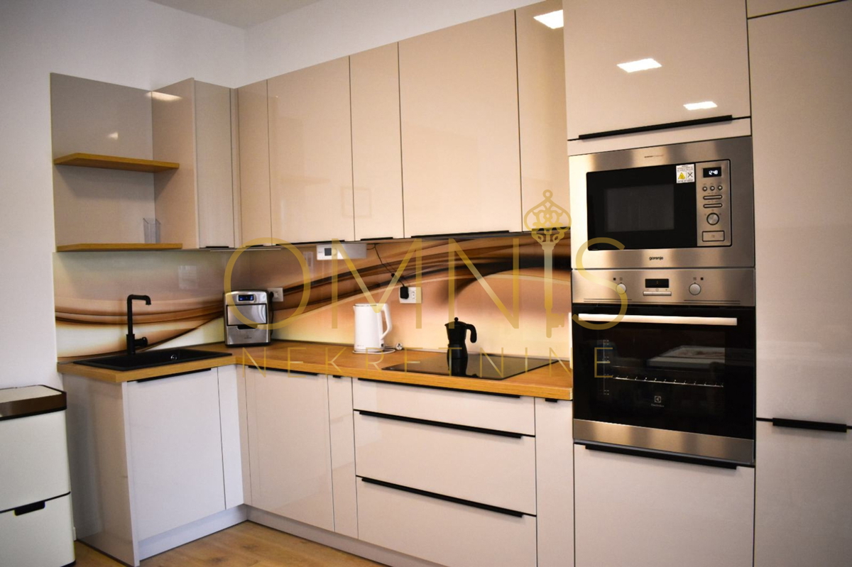 Appartamento in vendita – Fiume, Centro – 73 m²