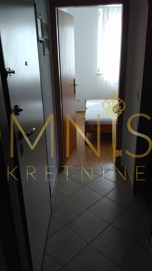 Krk, Punat -1S piano, balcone, parcheggio!