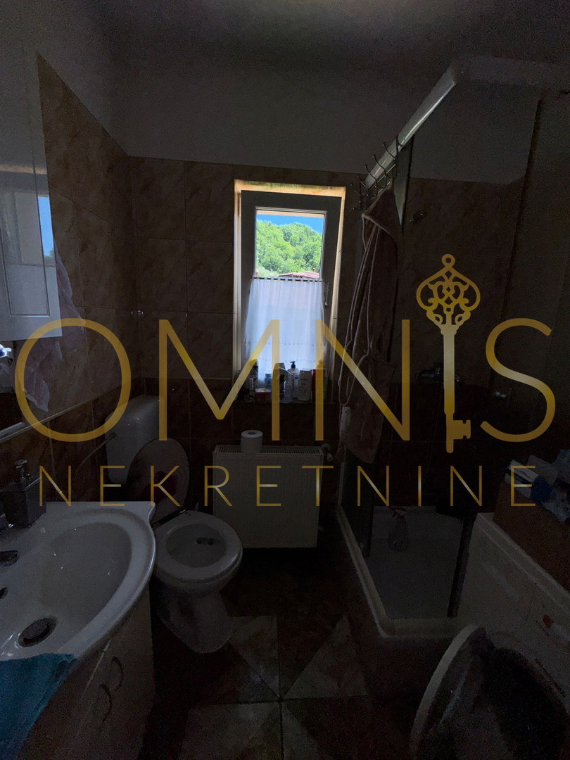 Matulji, Jušići – Appartamento su due piani di 103 m² con due balconi e vista mare