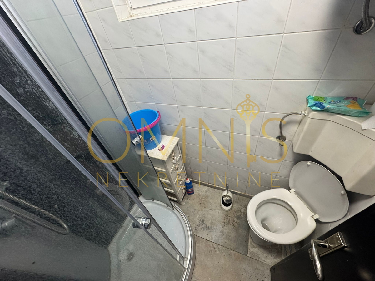 SRDOČI, APPARTAMENTO SU DUE LIVELLI (PIANO TERRA + SEMINTERRATO)