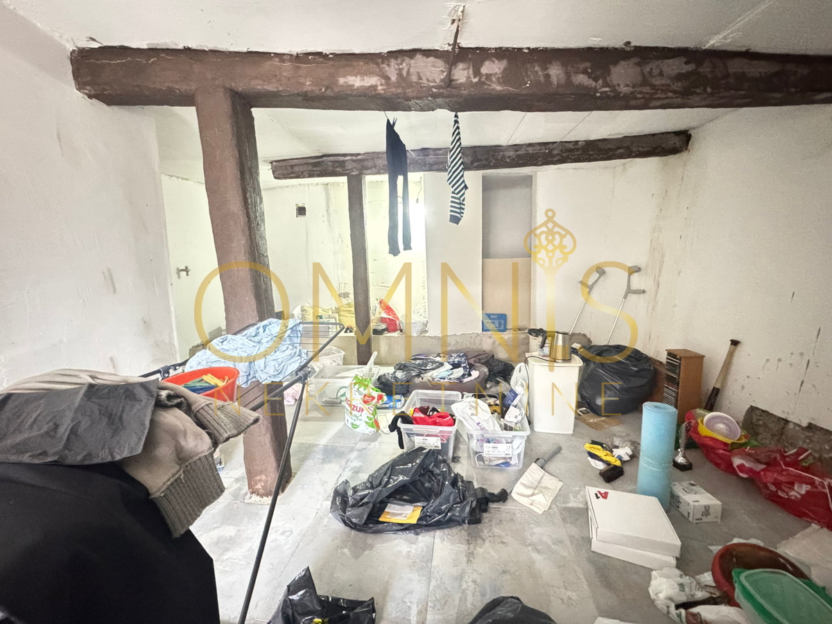 SRDOČI, APPARTAMENTO SU DUE LIVELLI (PIANO TERRA + SEMINTERRATO)