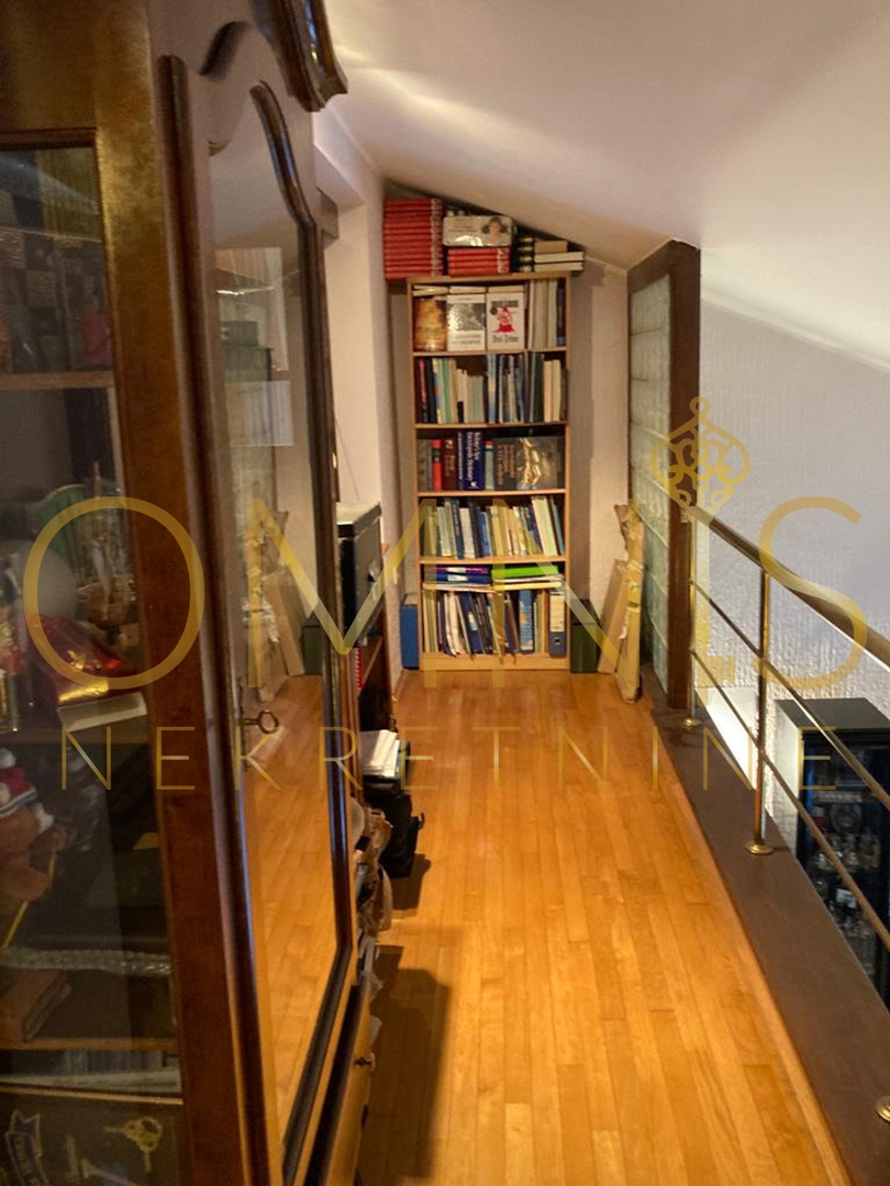 Rijeka, Škurinje, Casa familiare con piscina