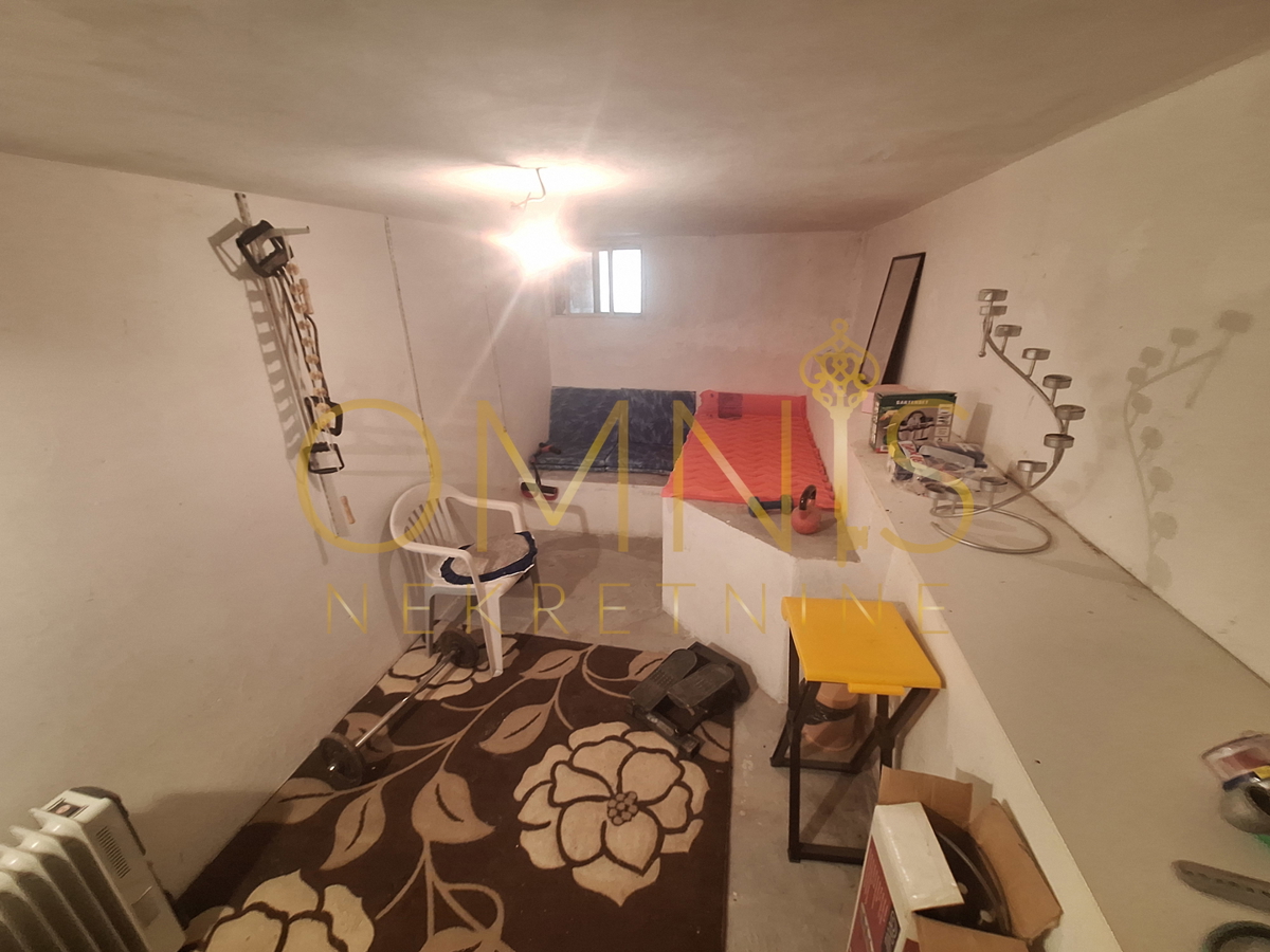 Ika, Oprić - 2 camere, giardino, parcheggio, vendita!