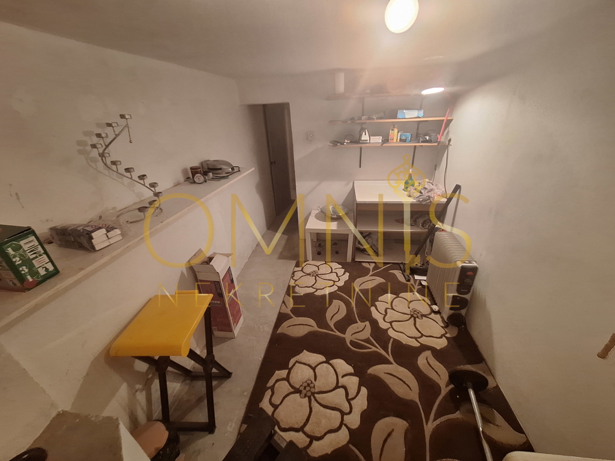 Ika, Oprić - 2 camere, giardino, parcheggio, vendita!