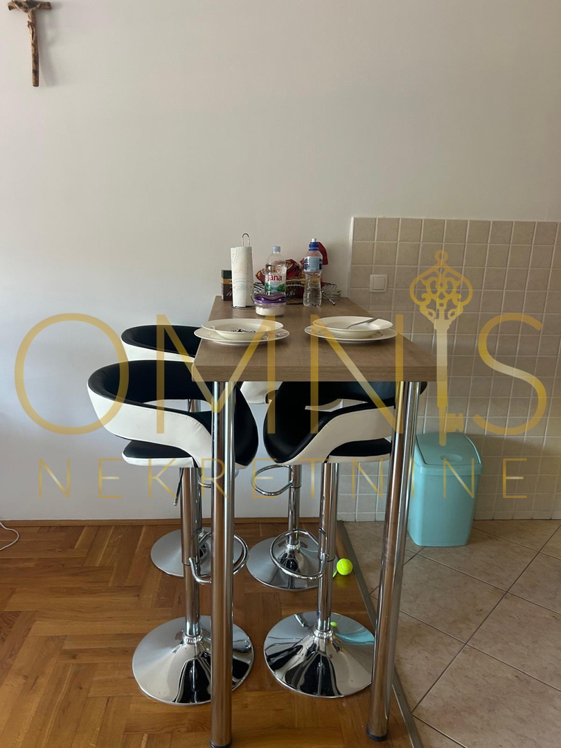 Crikvenica, appartamento 62m2, 2 locali, in vendita!