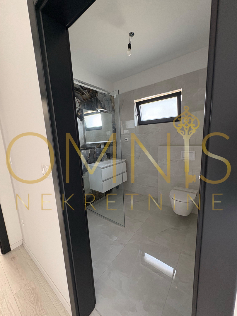 ISOLA DI KRK, CITTÀ DI KRK (dintorni) – Villa moderna di lusso con piscina e vista mare