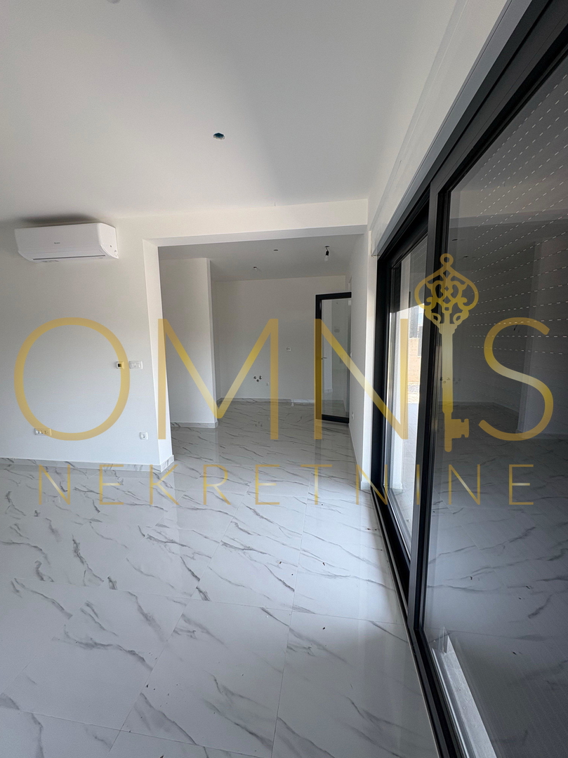 ISOLA DI KRK, CITTÀ DI KRK (dintorni) – Villa moderna di lusso con piscina e vista mare