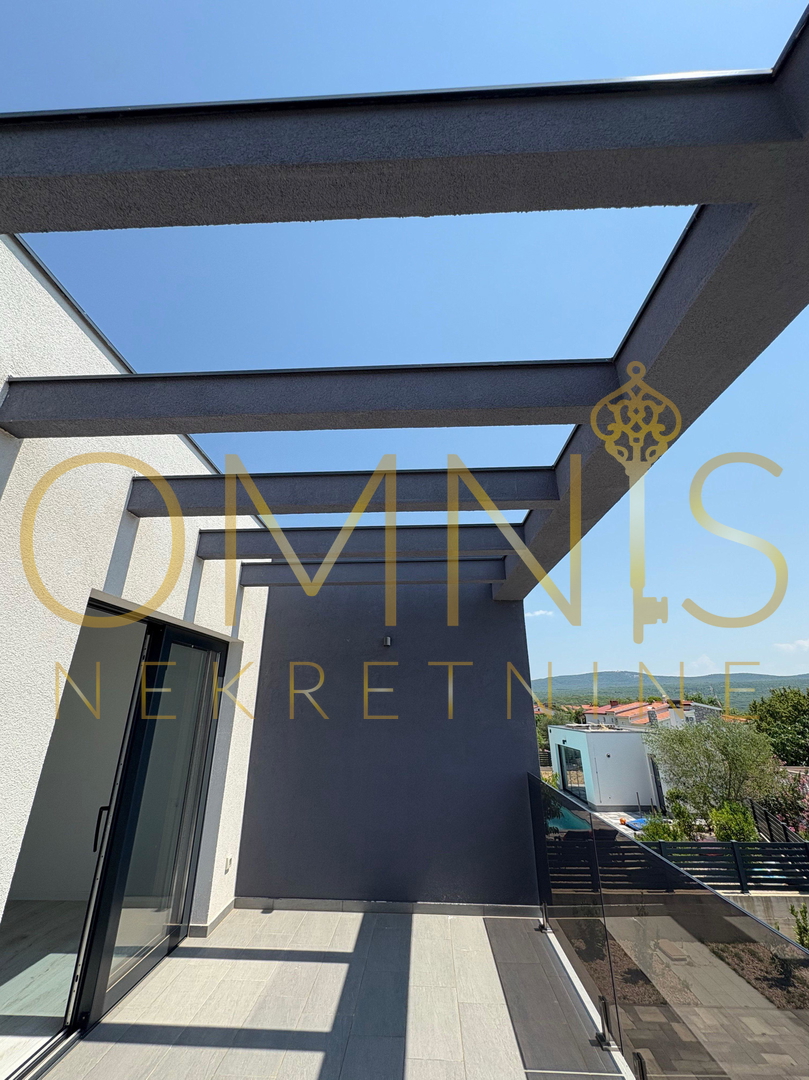 ISOLA DI KRK, CITTÀ DI KRK (dintorni) – Villa moderna di lusso con piscina e vista mare