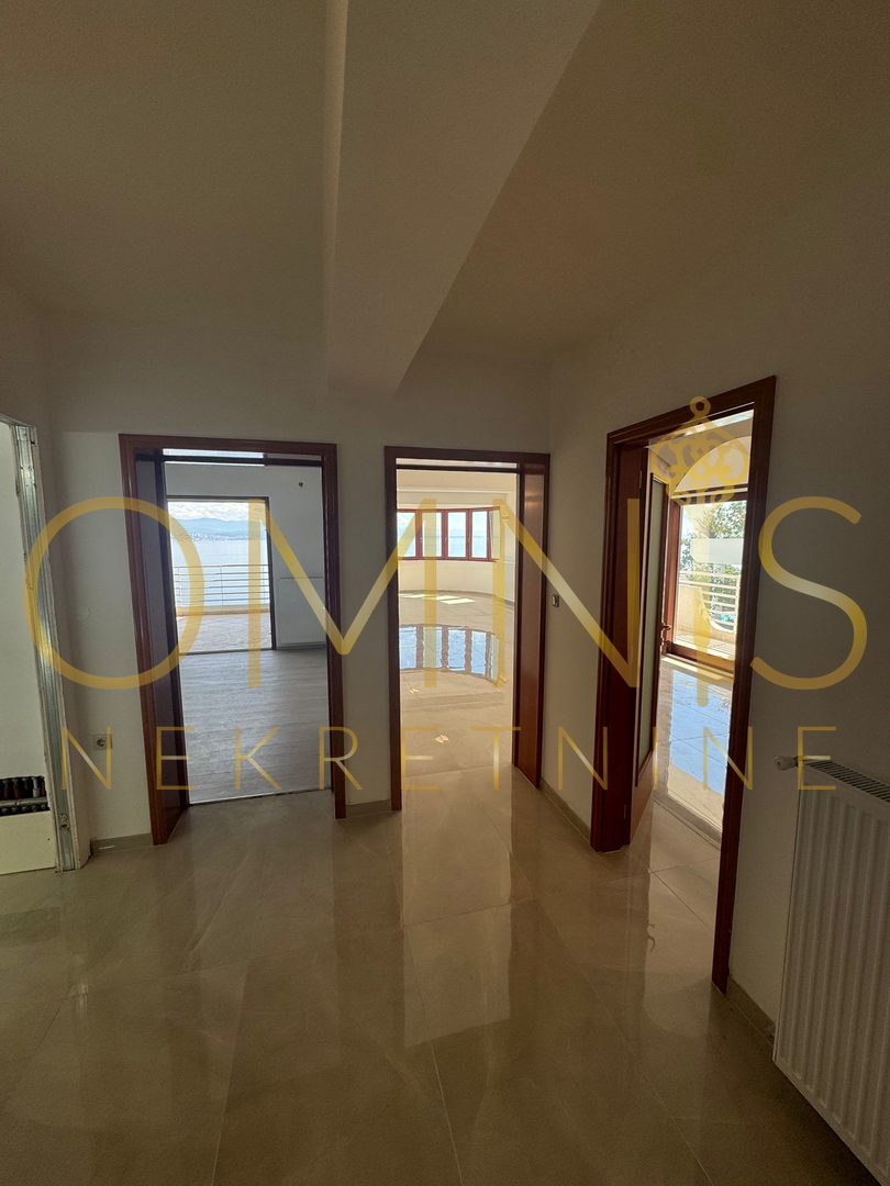 OPATIJA – APPARTAMENTO DI LUSSO CON VISTA PANORAMICA SUL MARE