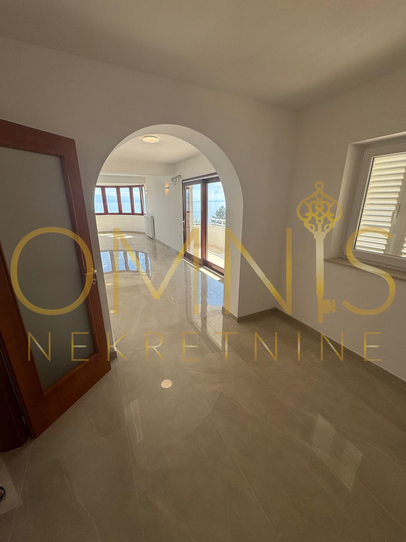 OPATIJA – APPARTAMENTO DI LUSSO CON VISTA PANORAMICA SUL MARE