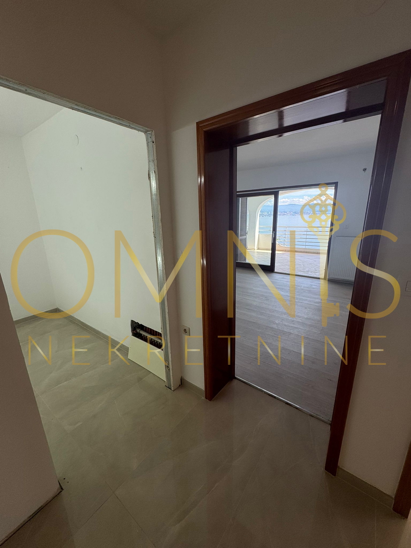 OPATIJA – APPARTAMENTO DI LUSSO CON VISTA PANORAMICA SUL MARE