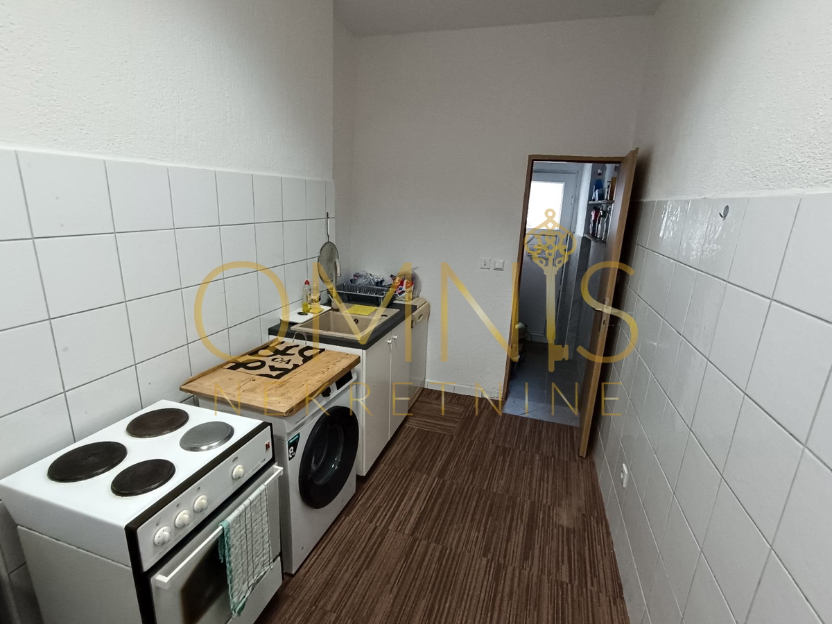 RIJEKA – POTOK, locale residenziale/commerciale 30 m²