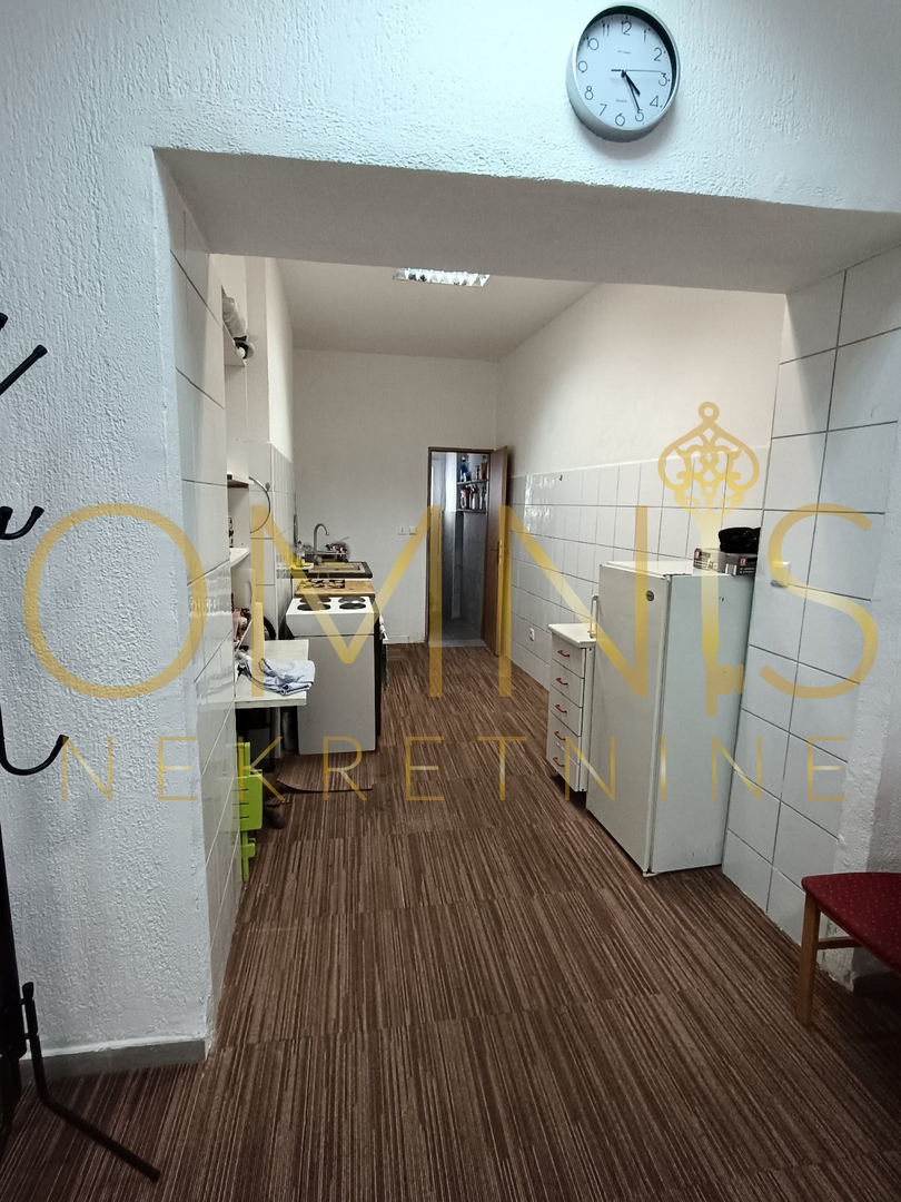 RIJEKA – POTOK, locale residenziale/commerciale 30 m²