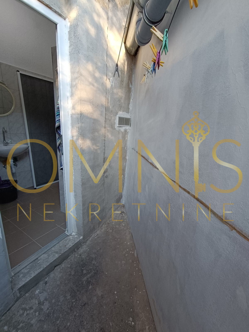 RIJEKA – POTOK, locale residenziale/commerciale 30 m²