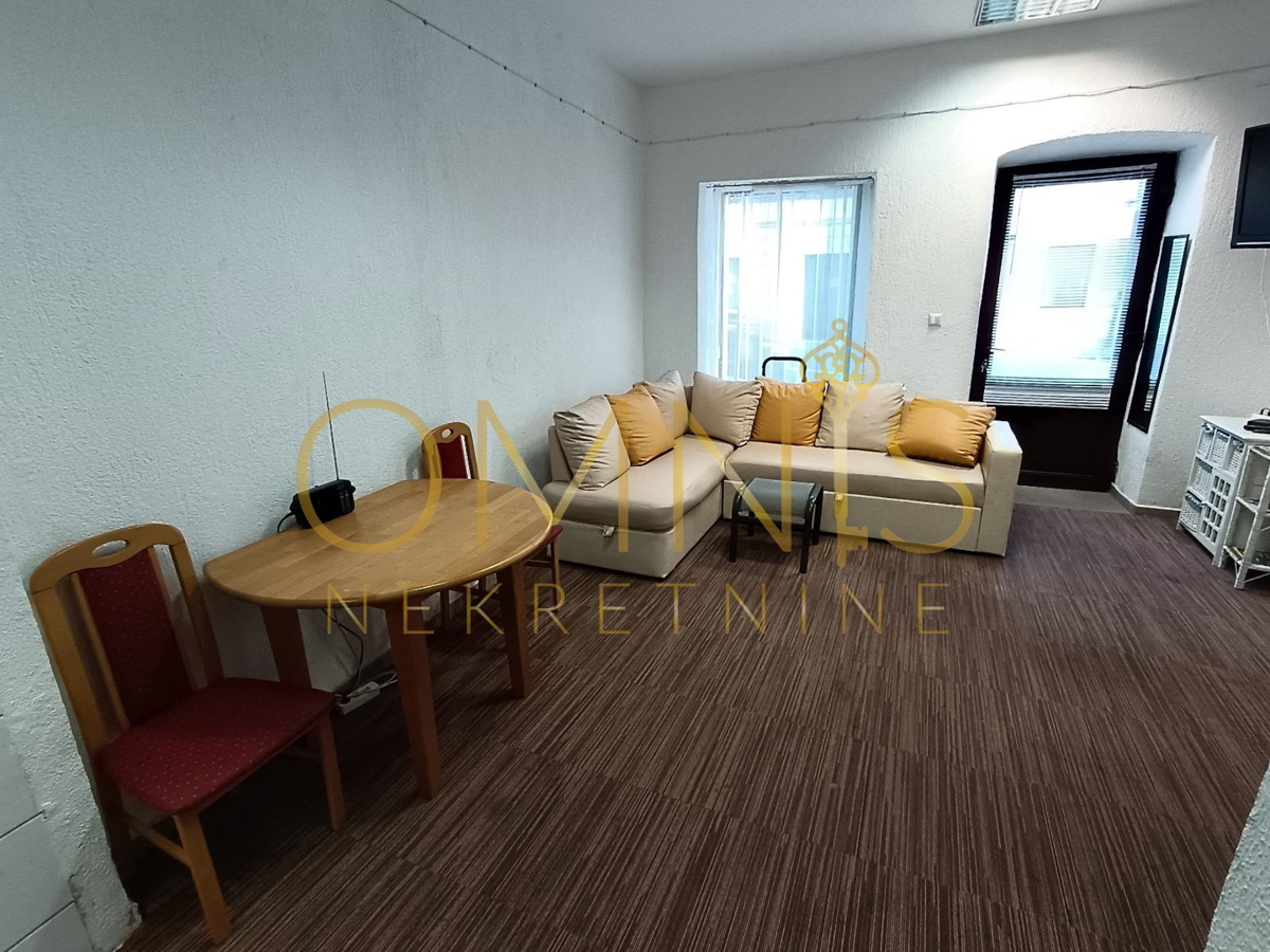 RIJEKA – POTOK, locale residenziale/commerciale 30 m²