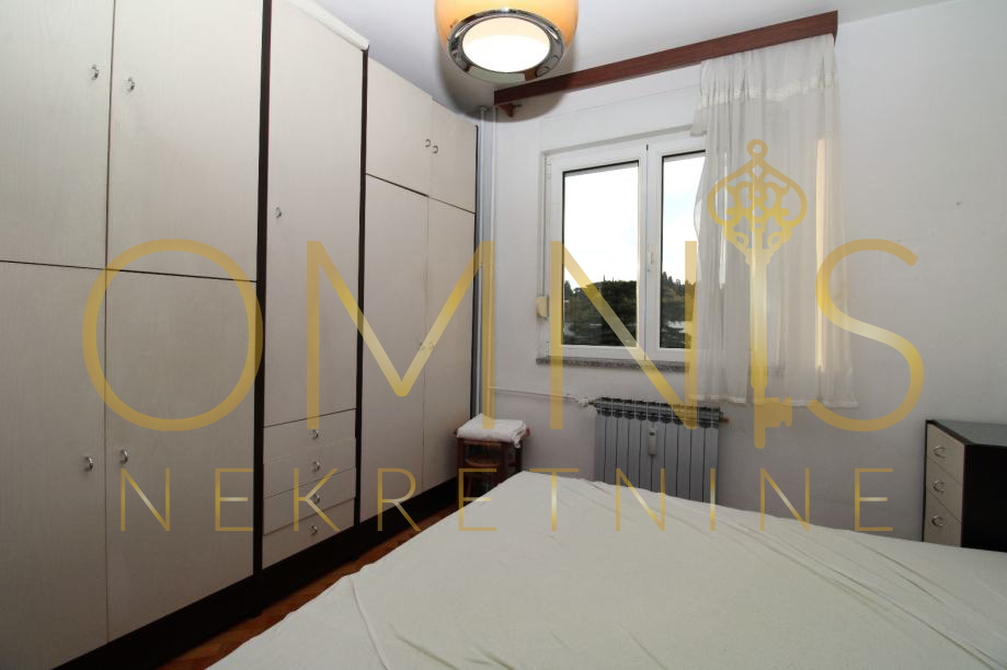 Appartamento Vojak / Trsat – 2 locali + soggiorno con angolo cottura, 54 m², 3° piano, ascensore