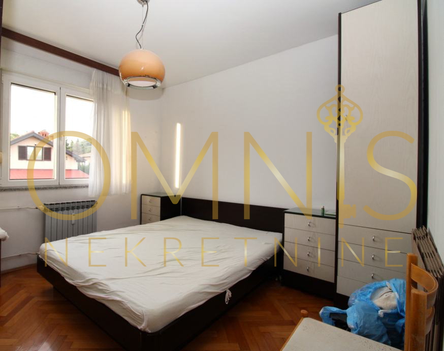 Appartamento Vojak / Trsat – 2 locali + soggiorno con angolo cottura, 54 m², 3° piano, ascensore