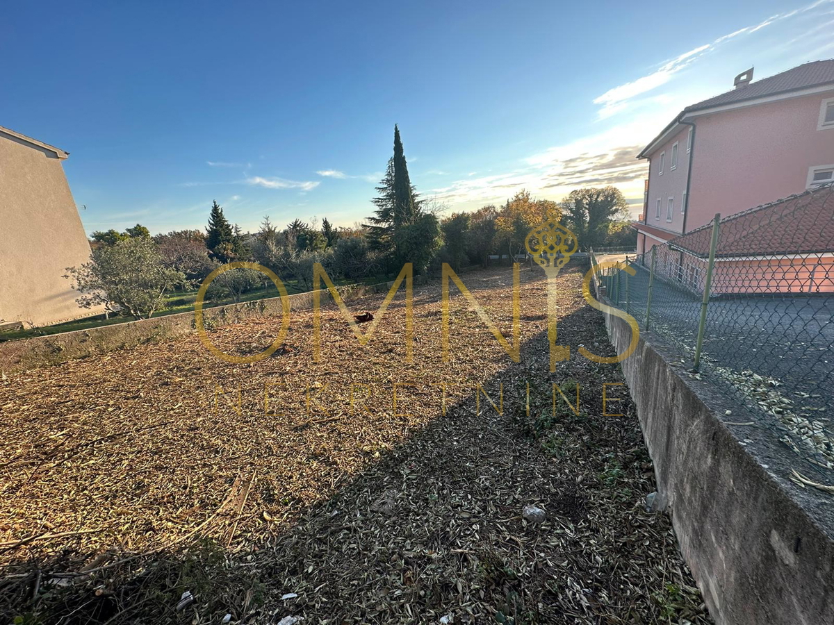 Terreno edificabile a Kostrena con vista mare – 1065 m²