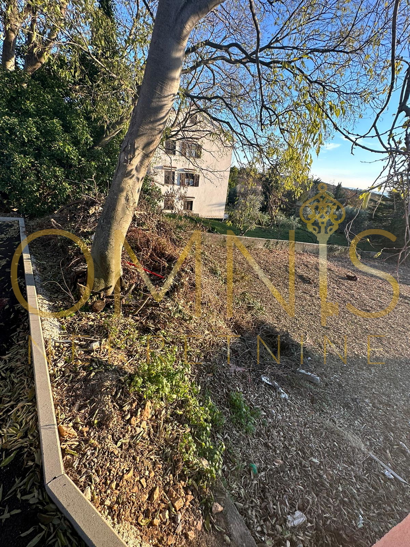 Terreno edificabile a Kostrena con vista mare – 1065 m²