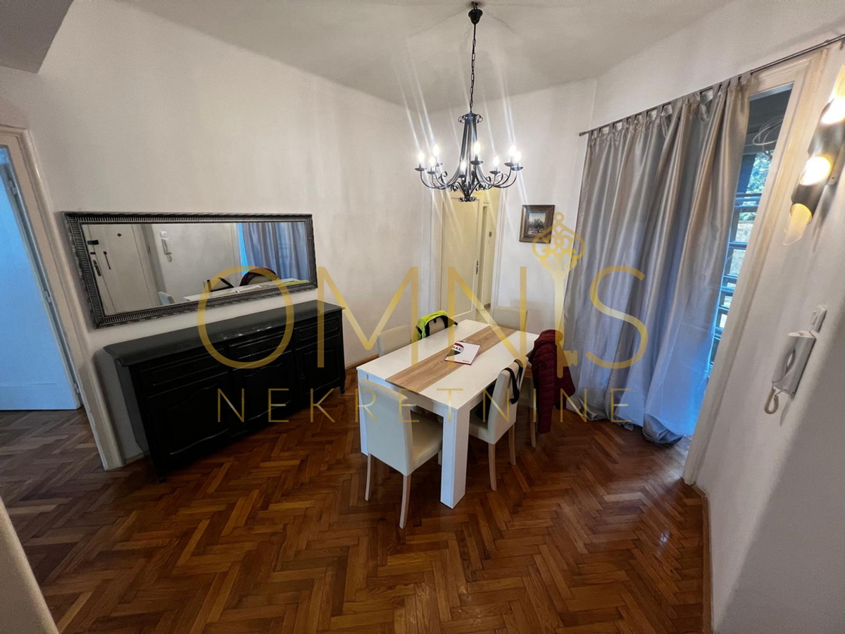 Rijeka, Sušak, appartamento trilocale con soggiorno in affitto