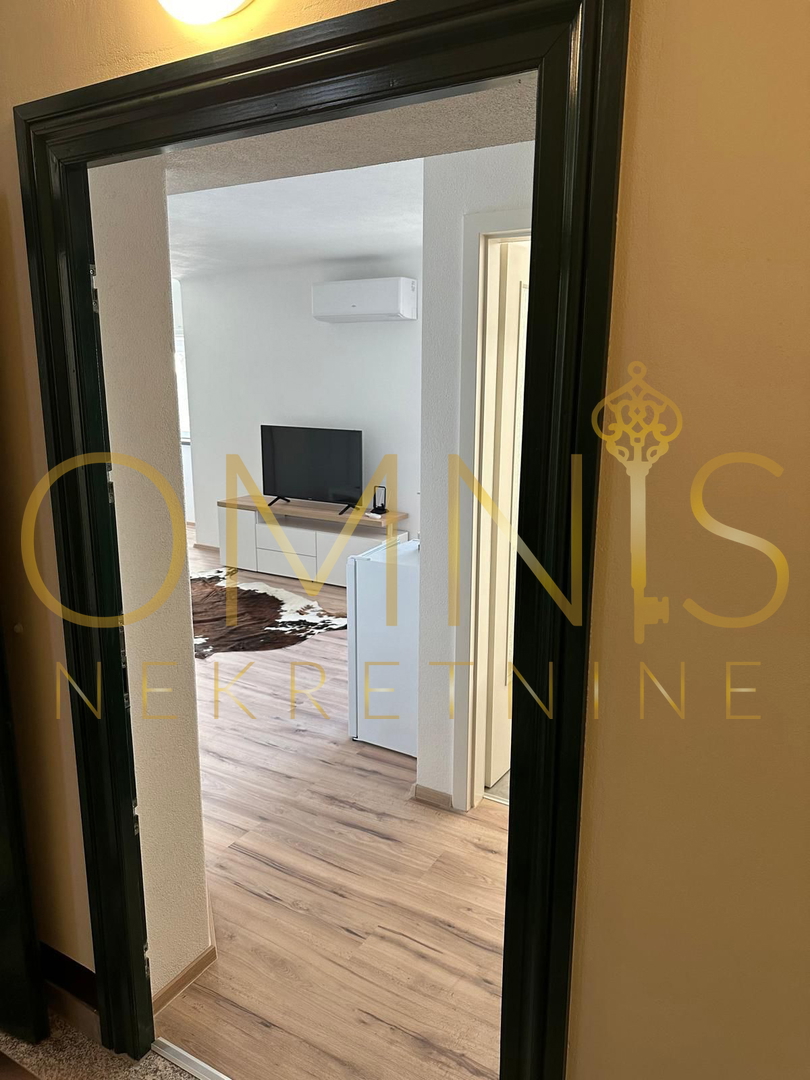 In vendita appartamento trilocale fronte mare – Fiume, 110 m²